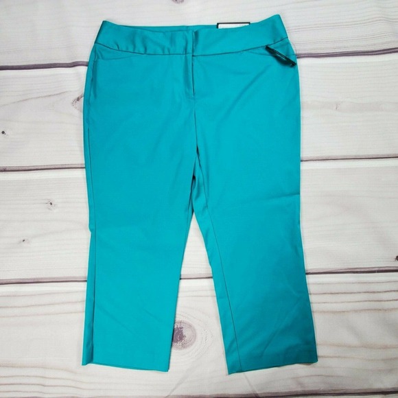 CC - Worthington Modern Fit Cropped Pants Women 12 Tropical Green Slim Leg NWT - Picture 1 of 6